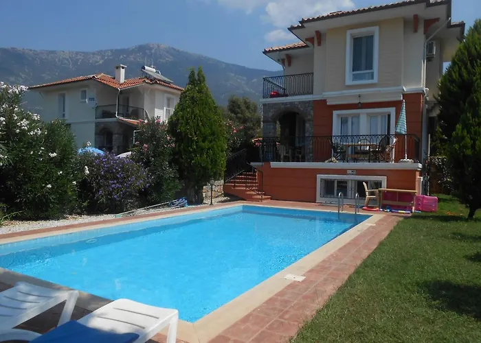 Dolphin Villa Ovacik
