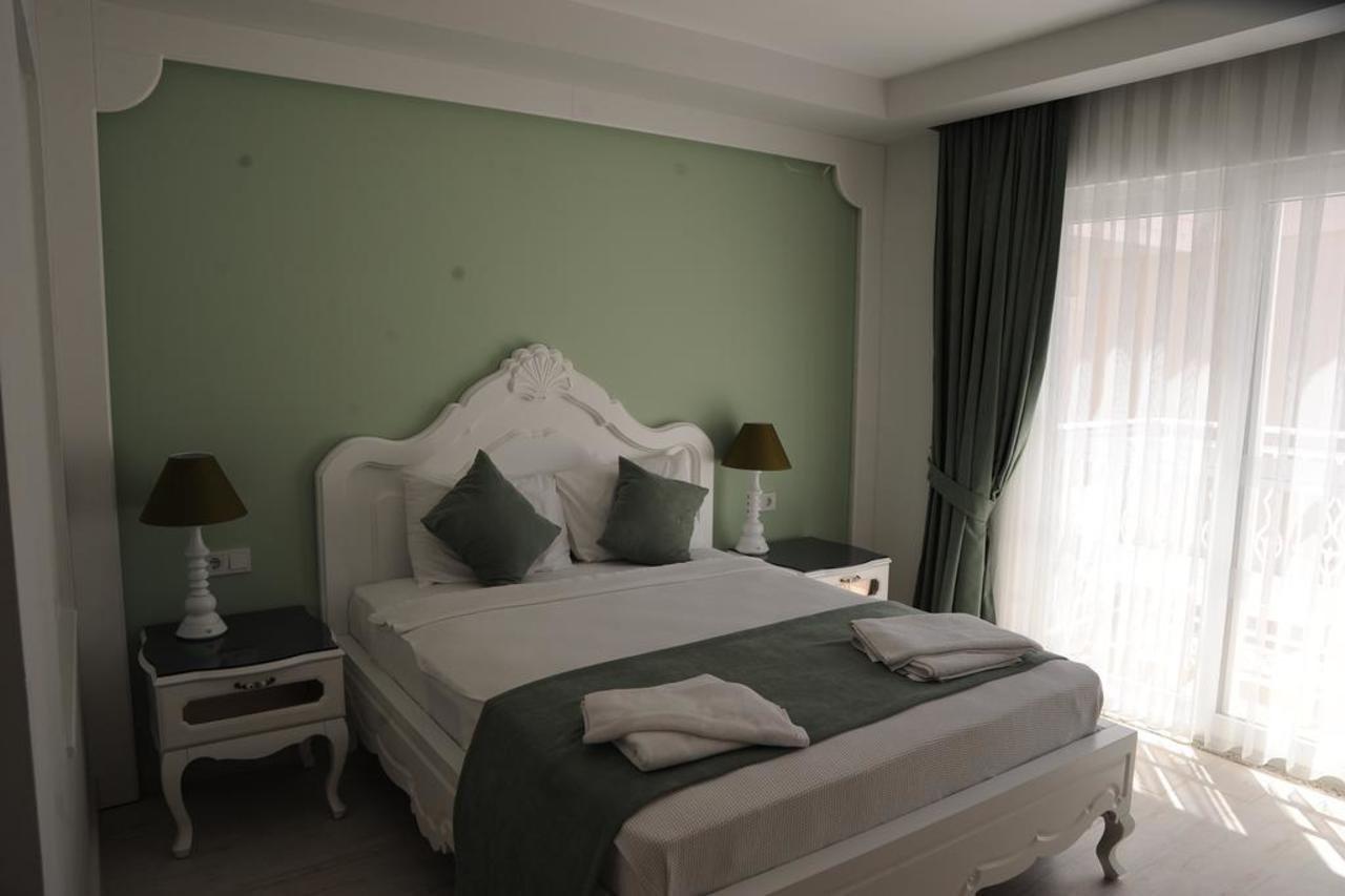 Montebello Deluxe 3*