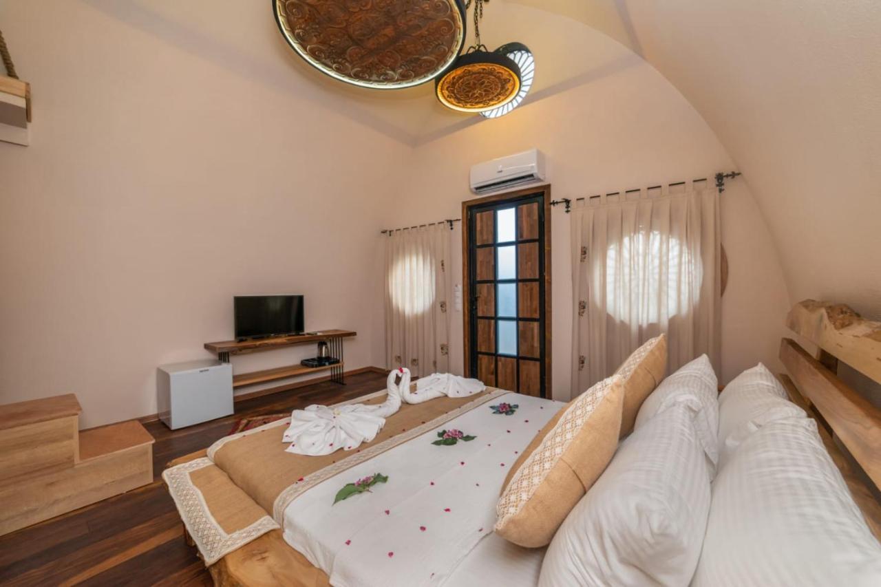 ıksirci Baba Otel