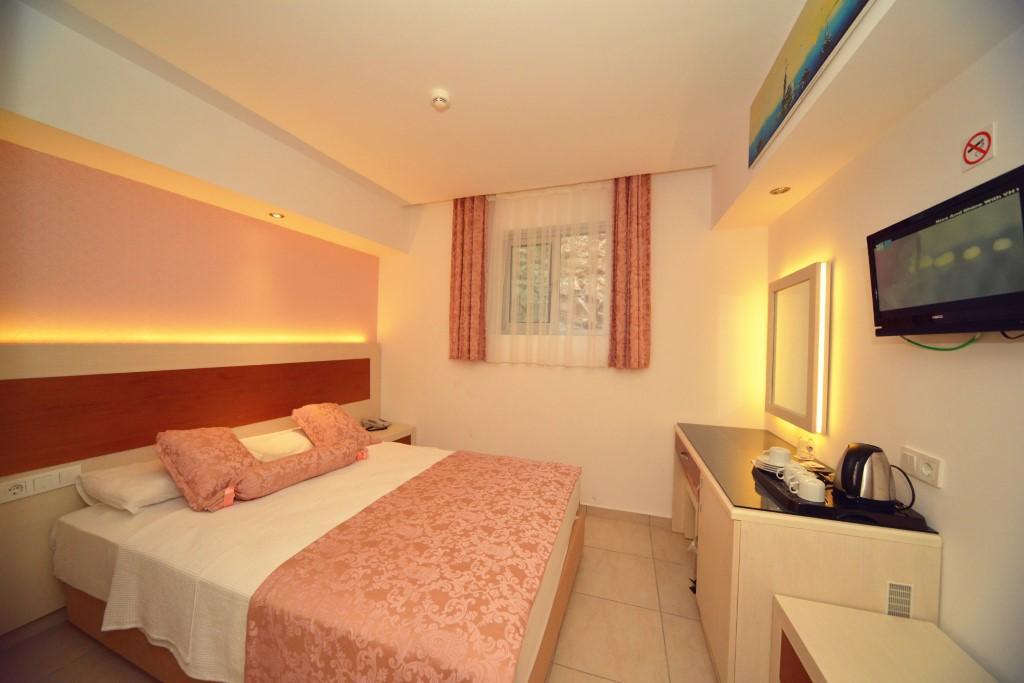 Otel Montebello 4*