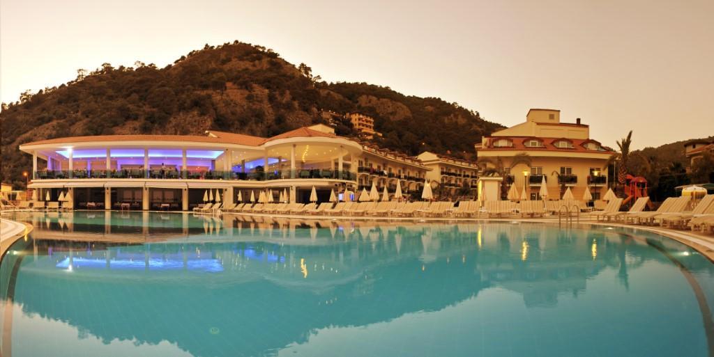 Montebello 4*