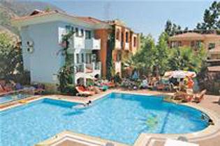 Hotel Montebello Deluxe 3*