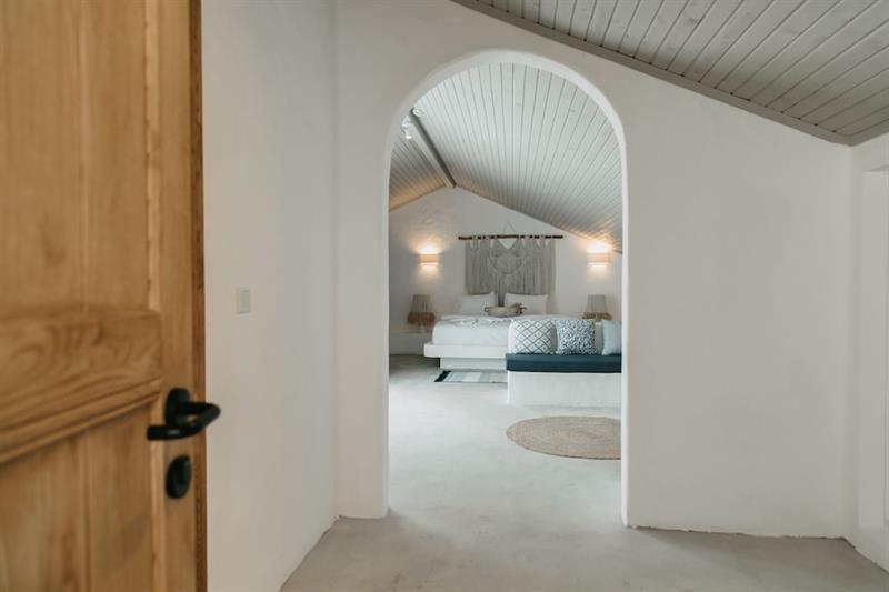 Kassandra Boutique 2*