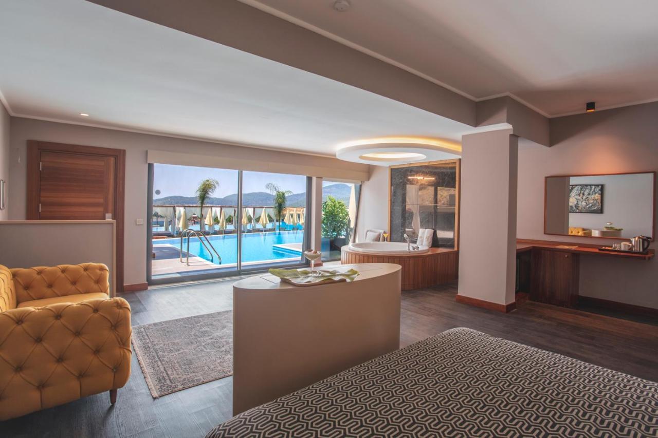 Orka Cove Penthouse & Adults Only 4* Ölüdeniz