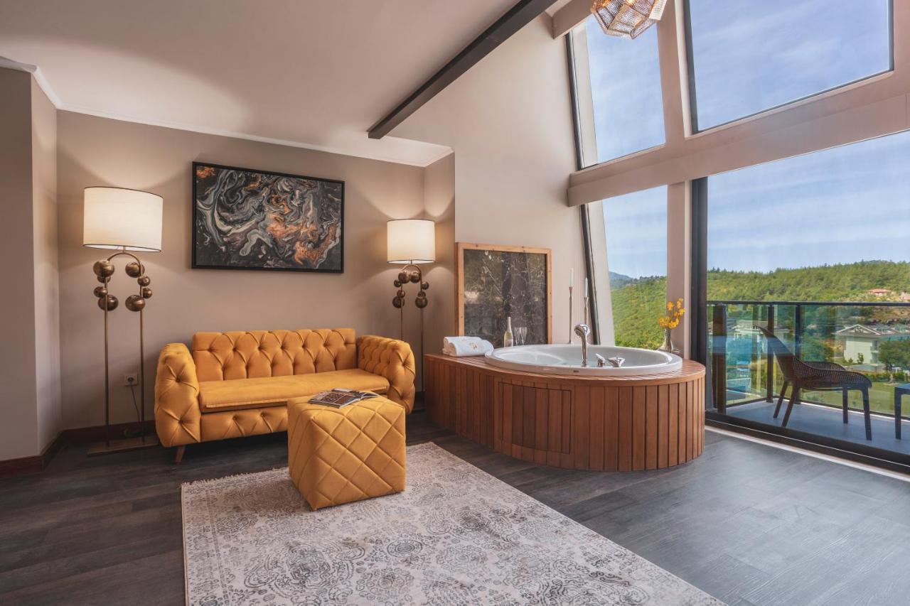 Orka Cove Penthouse & Adults Only