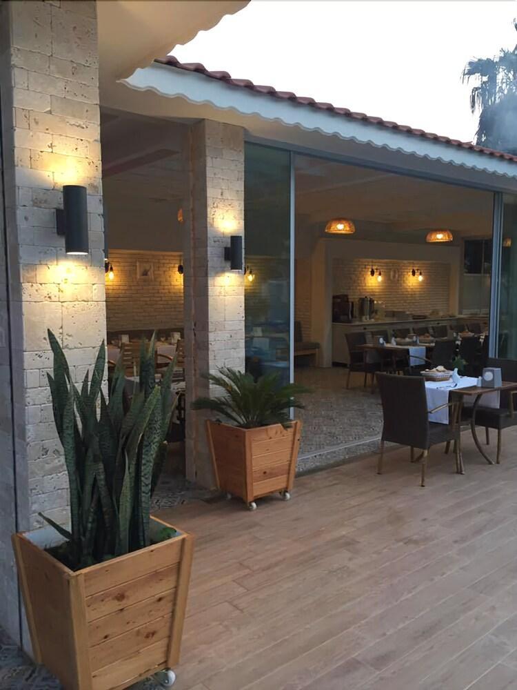 Bronze Bed & Breakfast Oludeniz