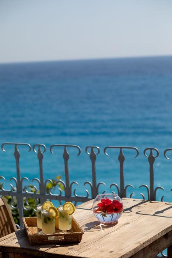 Beyaz Yunus - Adult Only Hotel