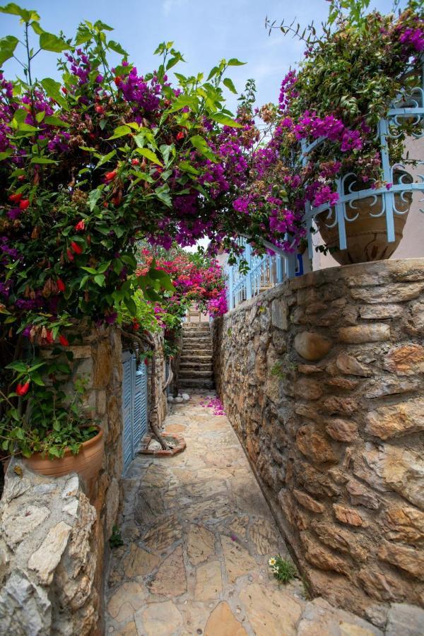Beyaz Yunus - Adult Only Hotel 3*