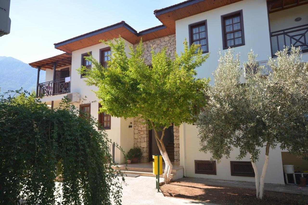 Saray Otel 2*
