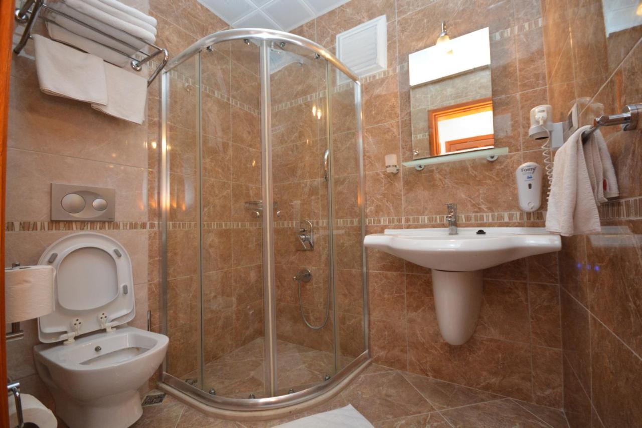 Otel Saray