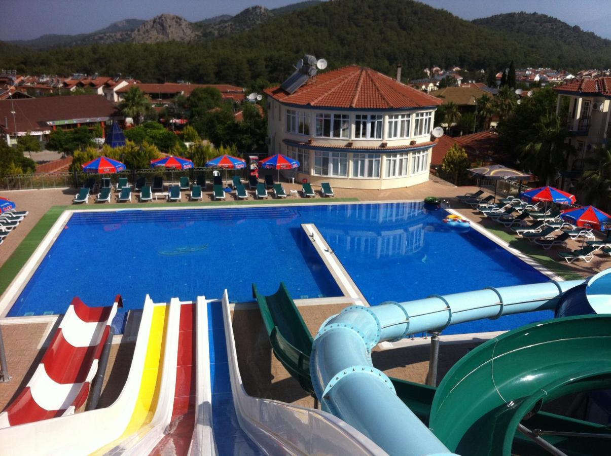 Gurol Apart 3*