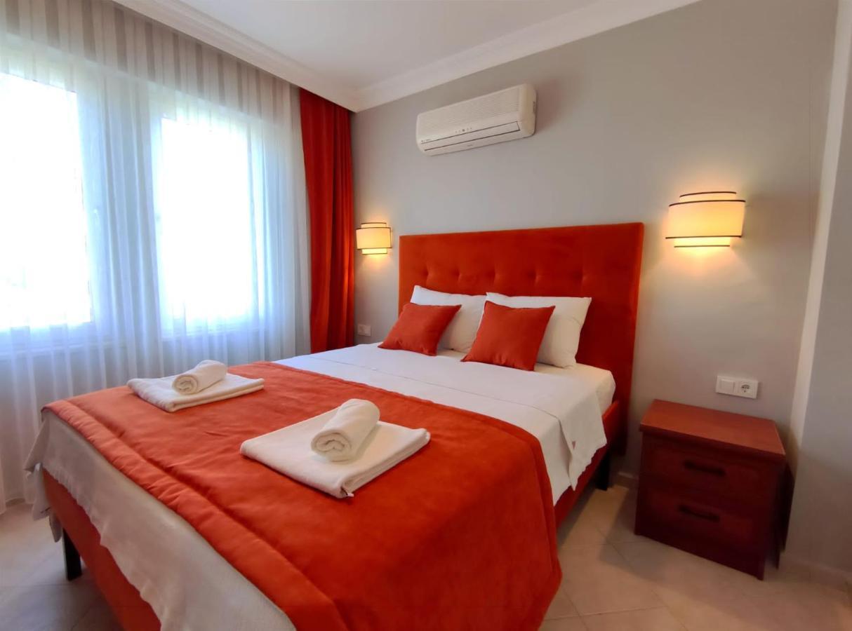 Gold Lion Aparthotel