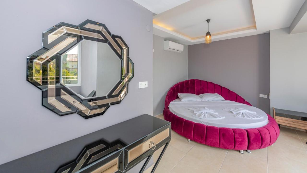 Blue - 4 Bedroom In Hisaroenue *