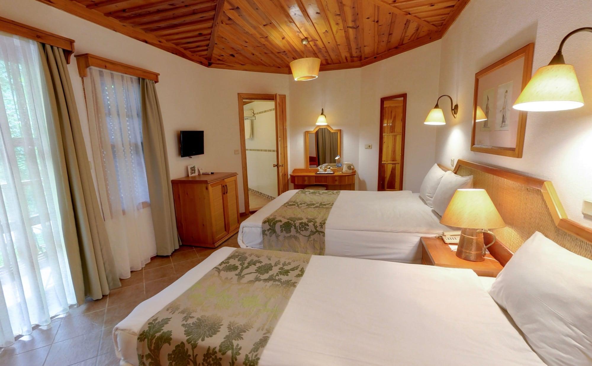 Montana Pine 4* Ölüdeniz