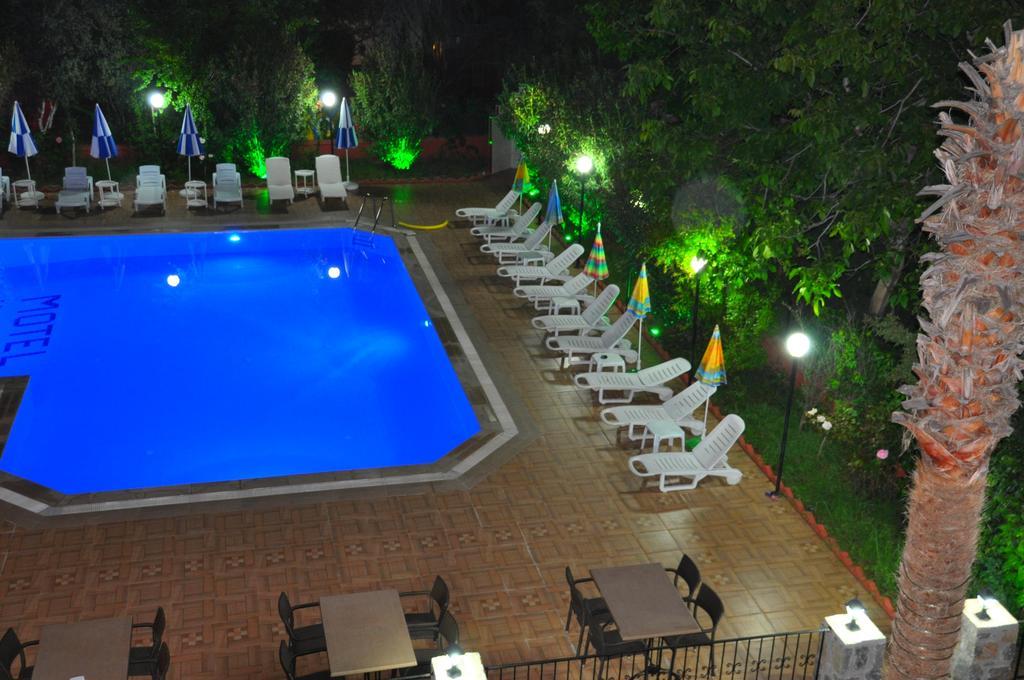 The Valley Hotel