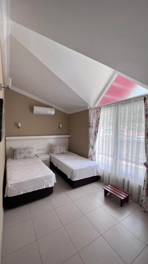 Mimoza Hotel 5*