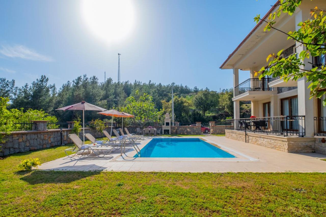 Villa Infinity Opal