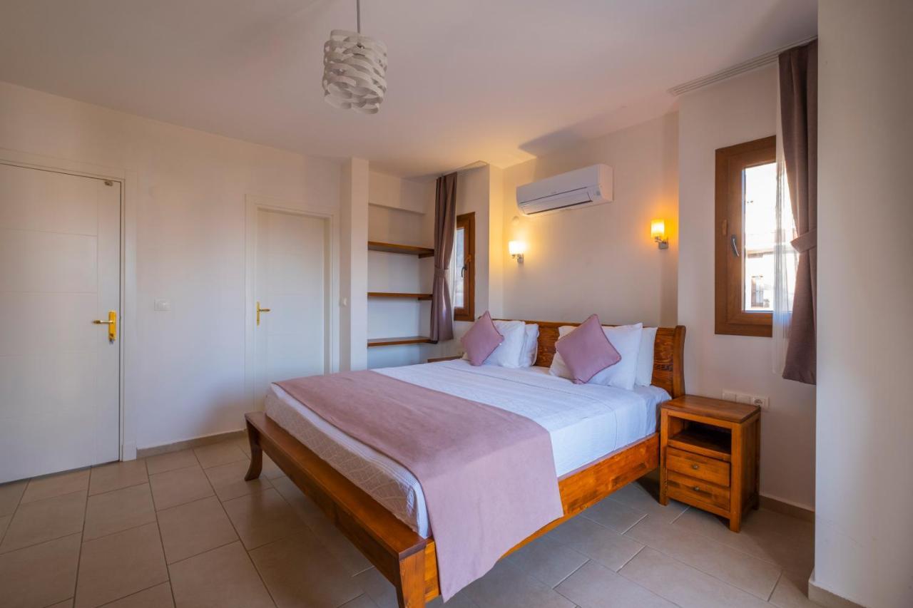 Villa Infinity Opal
