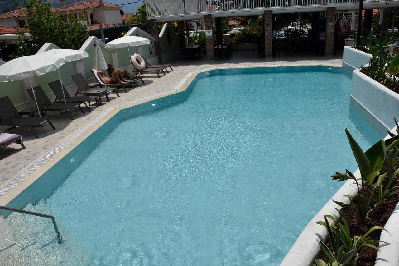 Magic Tulip Hotel 3*