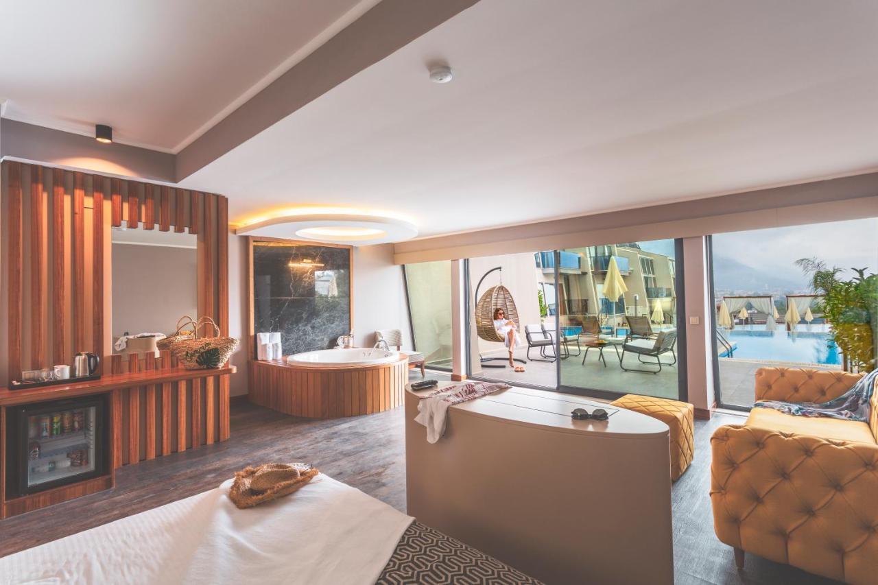 Orka Cove Penthouse & Adults Only