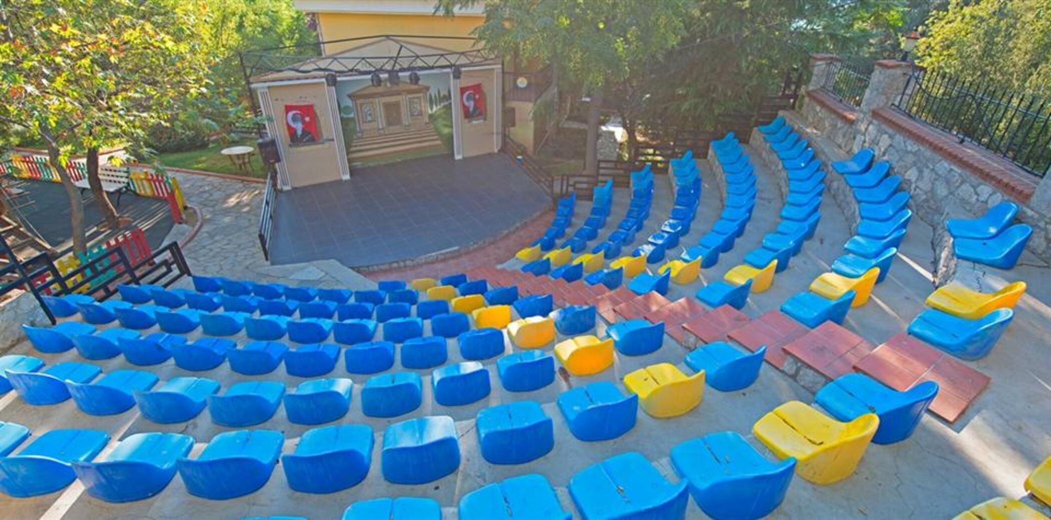 Perdikia Hill And Otel