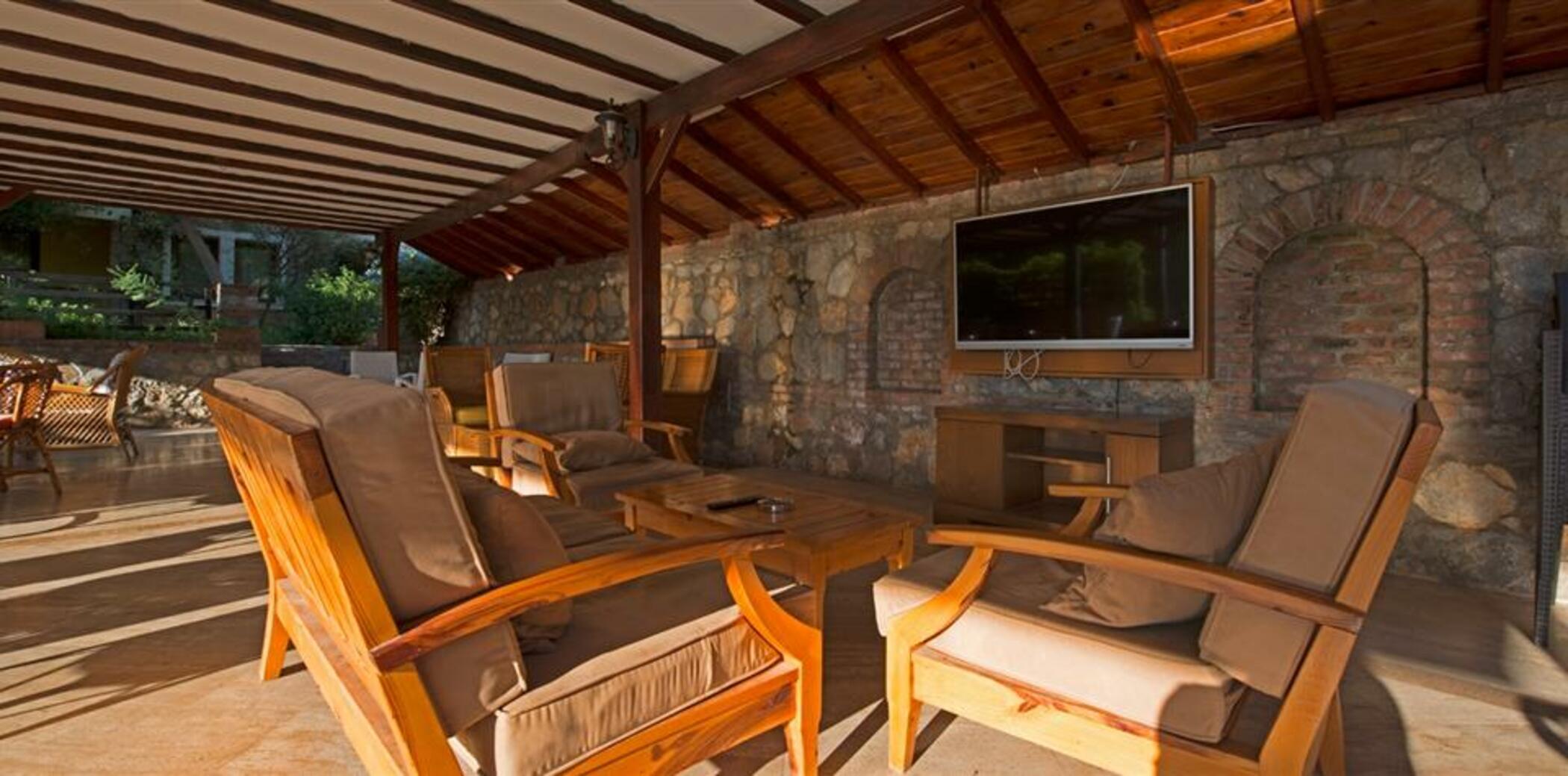 Perdikia Hill And Otel 4*