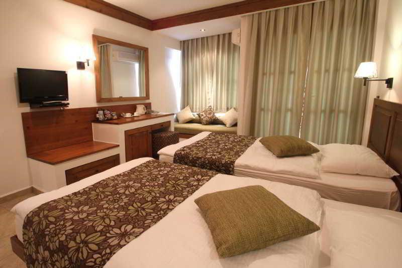 Montana Pine 4* Ölüdeniz