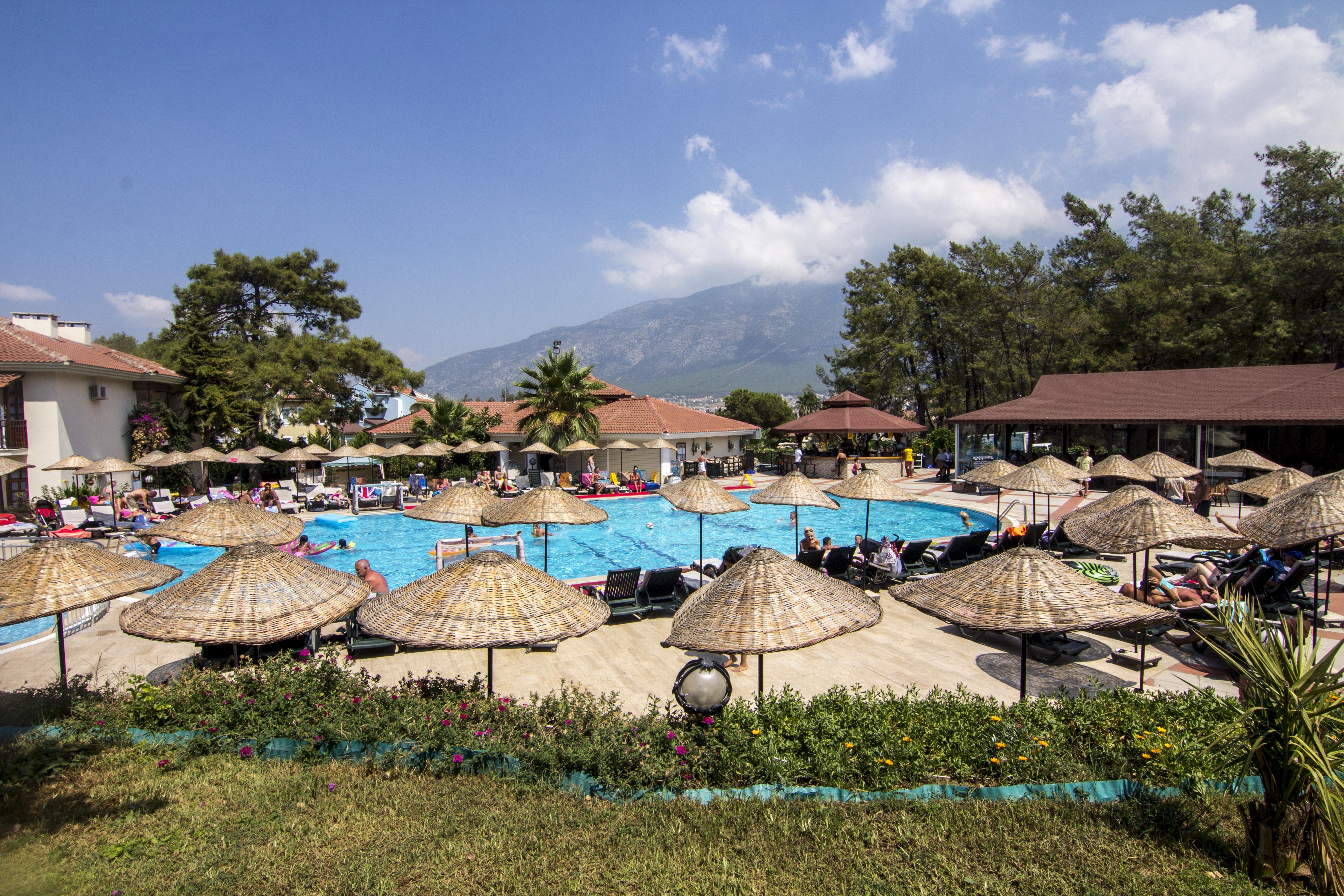 Telmessos Neva Hotel 3*