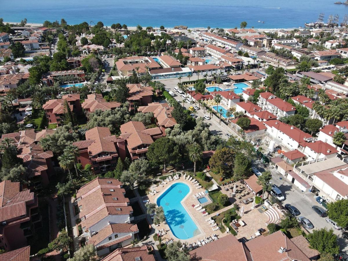 Random By Lookbookholiday Hotel Oludeniz