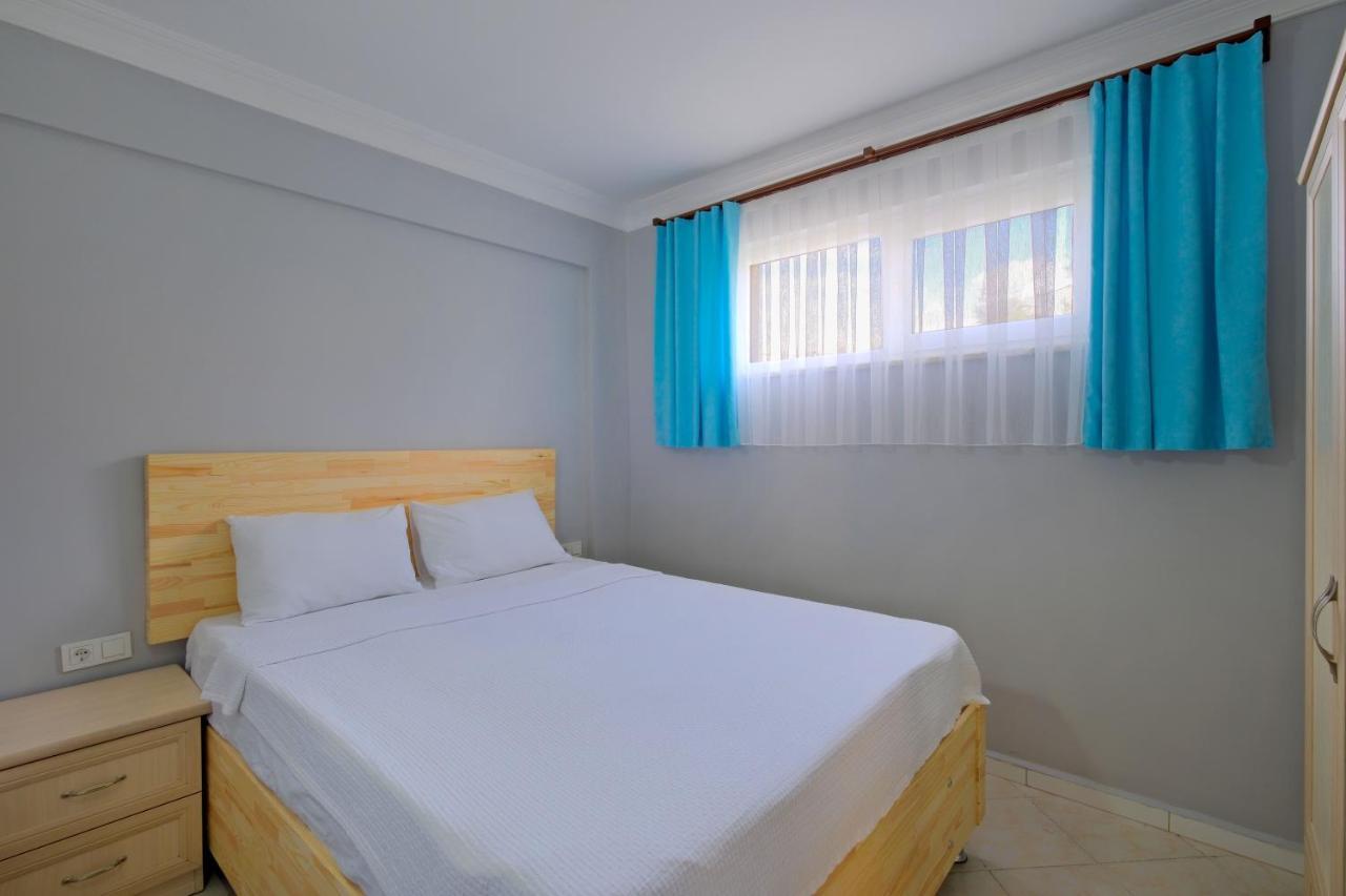 Aparthotel Gold Lion *