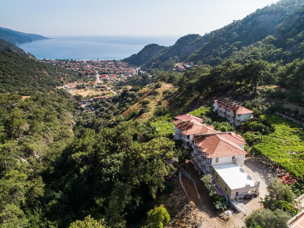 Manzara Hotel