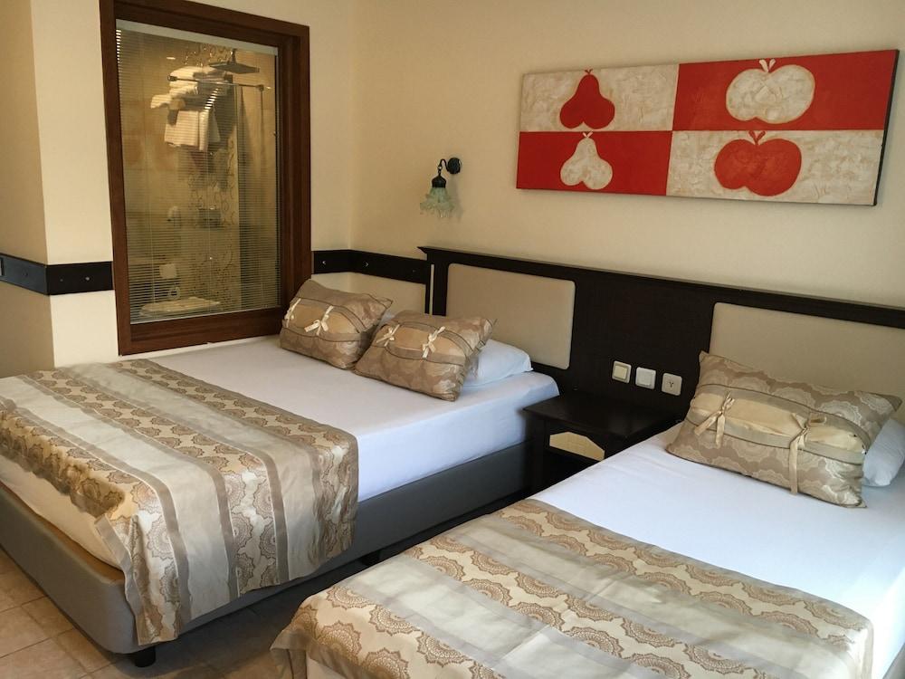 Telmessos Neva Hotel Oludeniz