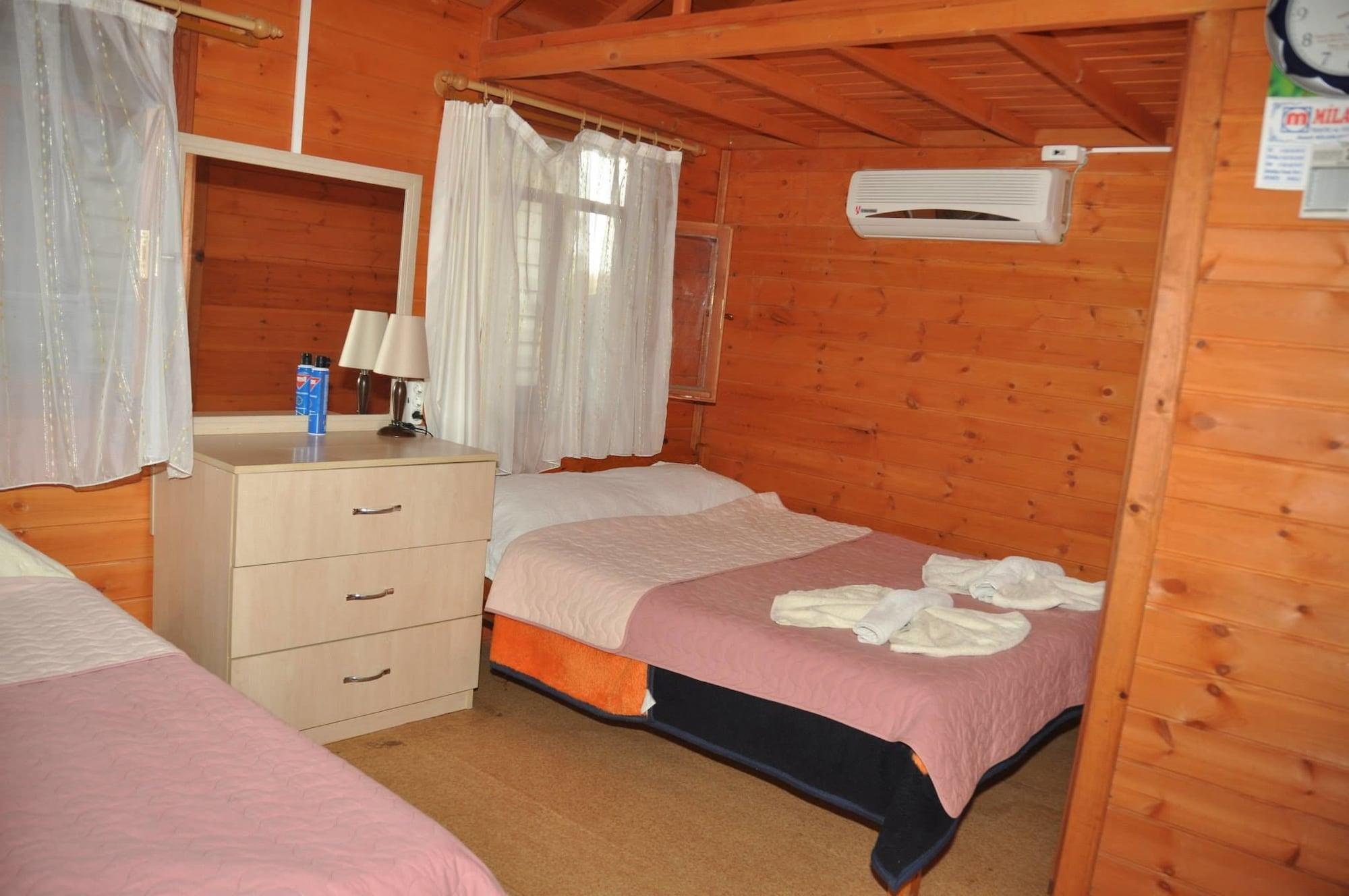 Hotel Happy Nur