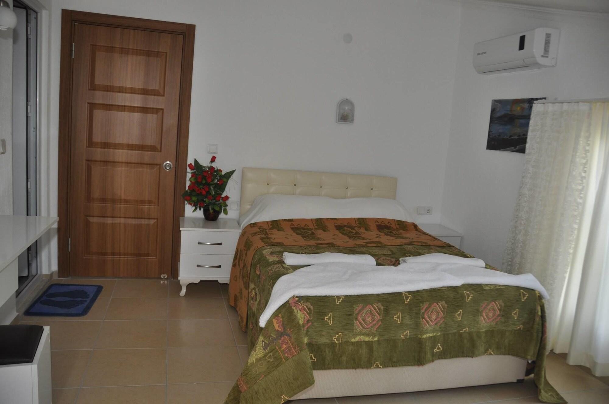 Hotel Happy Nur 3*