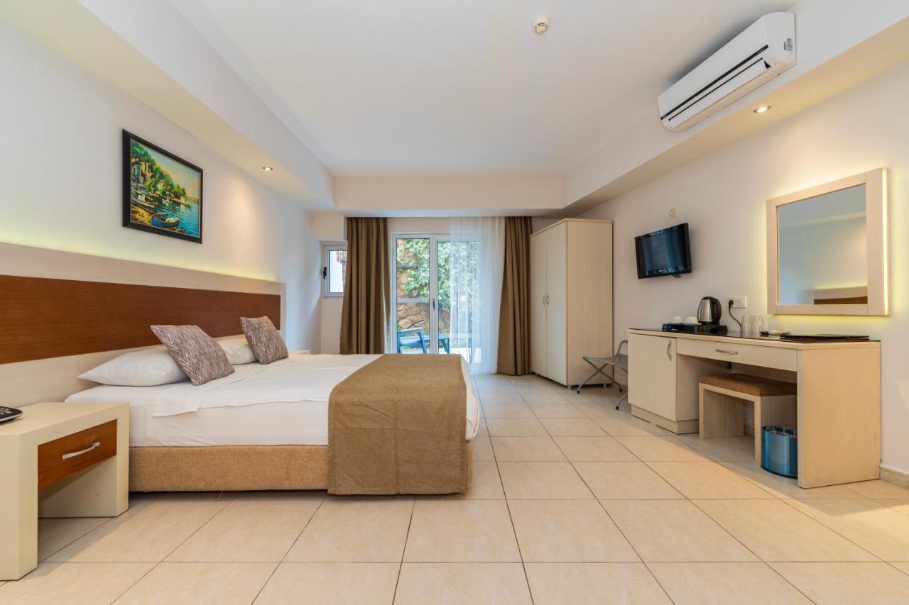 Montebello Otel 4*