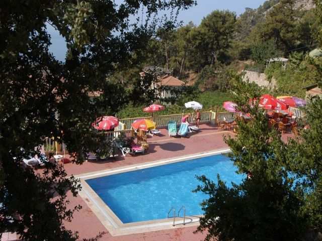 Manzara Hotel 2*