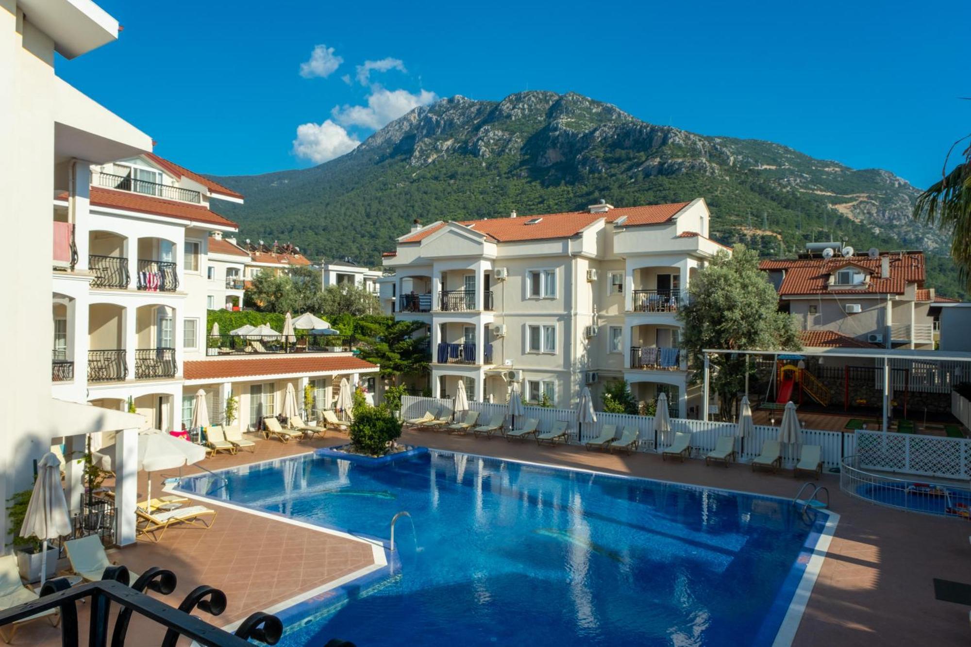Hotel Sea Breeze Hotel&apartments