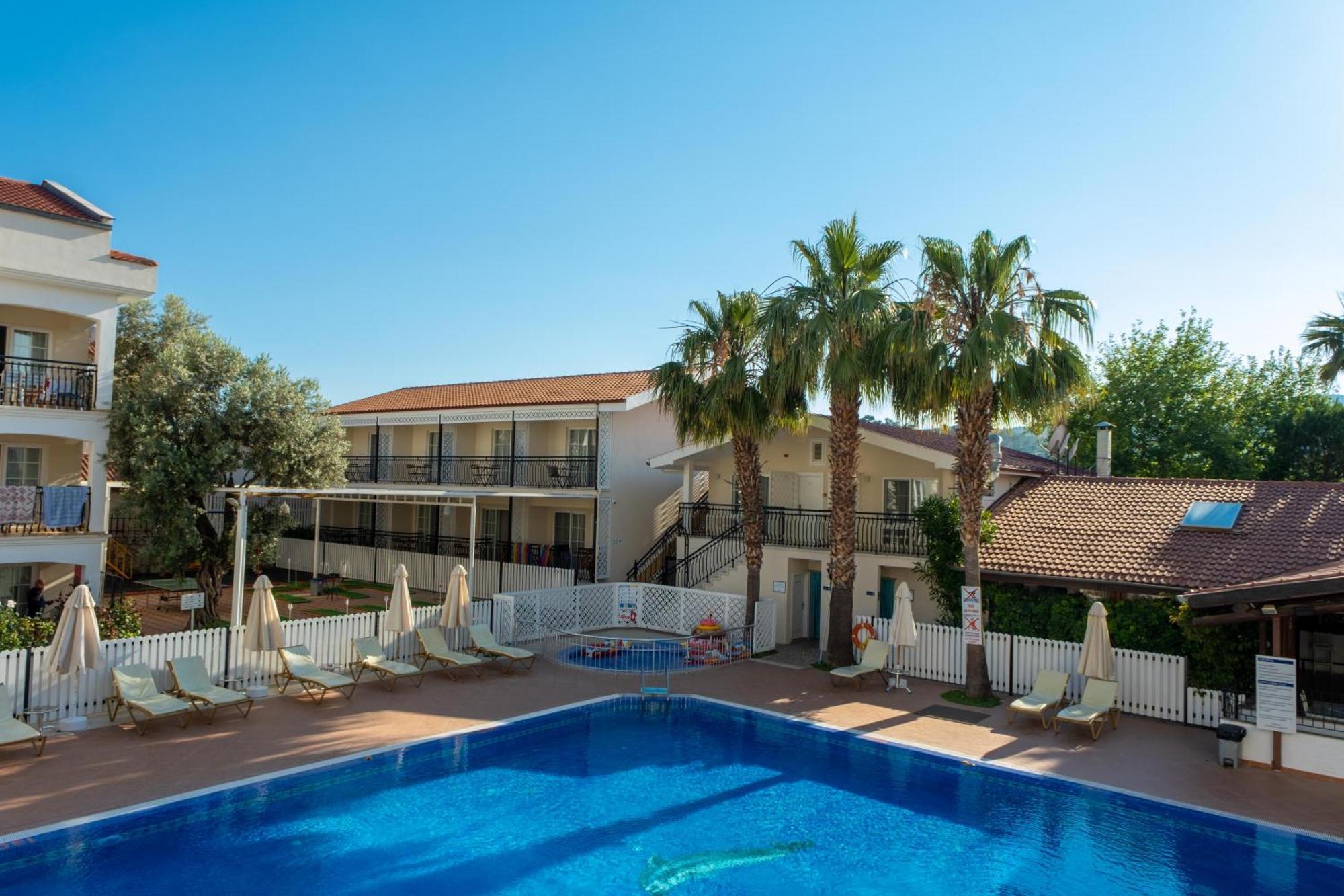 Sea Breeze Hotel&apartments 4* Ölüdeniz