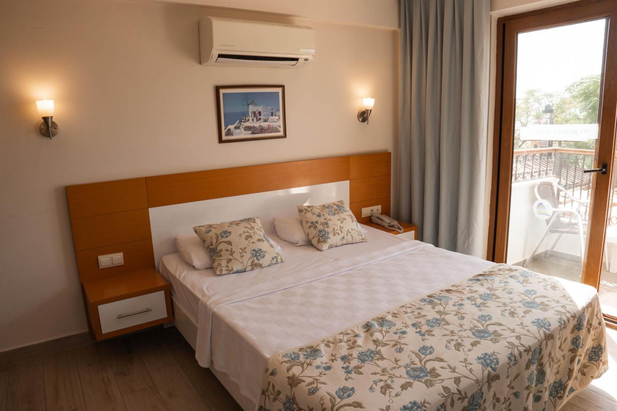 Perdikia Hill And Otel 4*