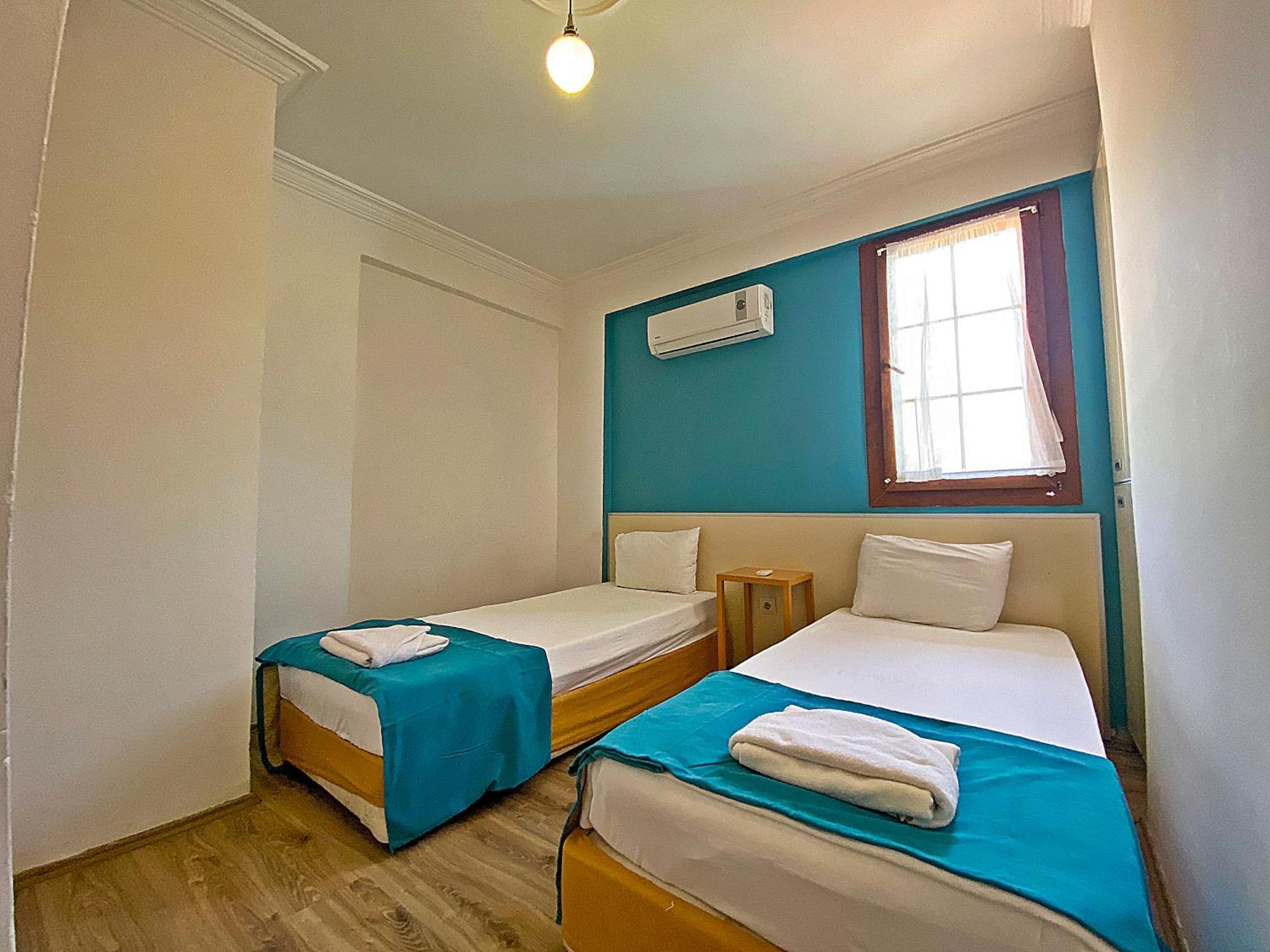 Hotel Zehra 2*