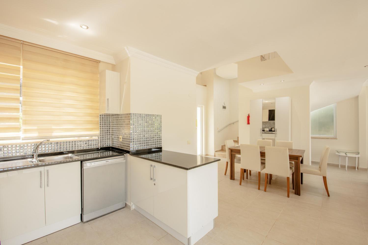 Villa Valley 5