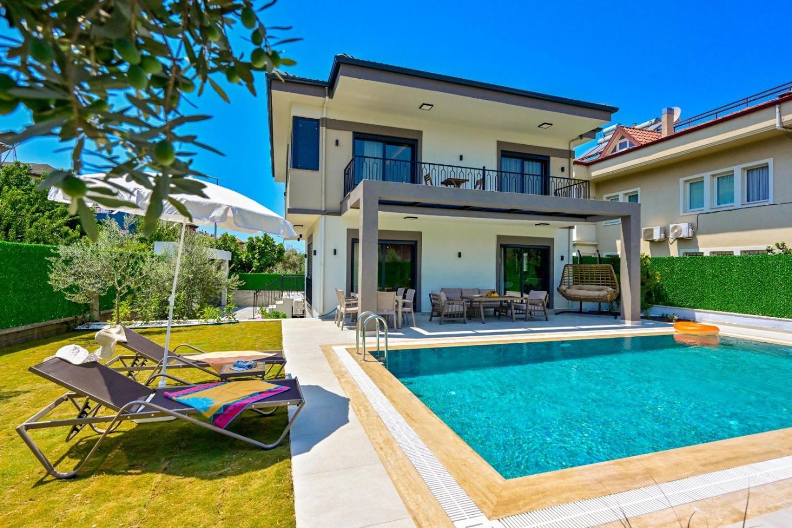 Mango 4 Bedroom For Rent In Villa Ölüdeniz