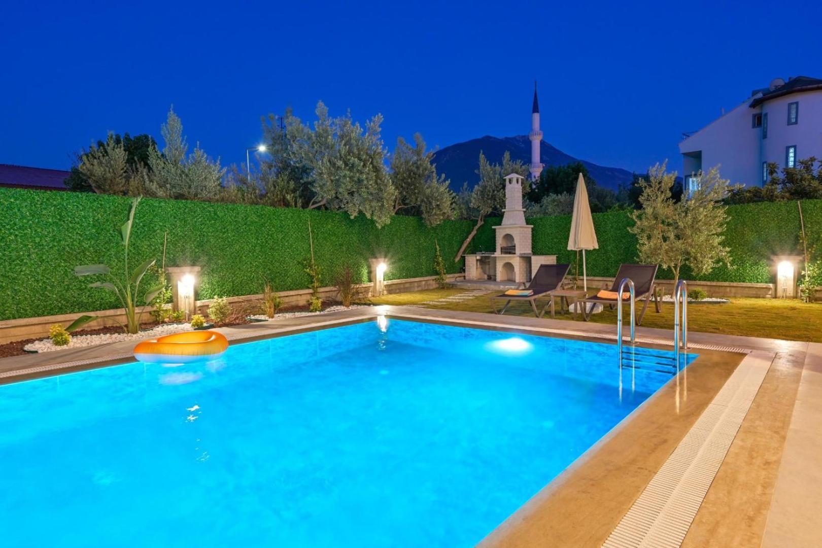 Villa Mango 4 Bedroom For Rent In