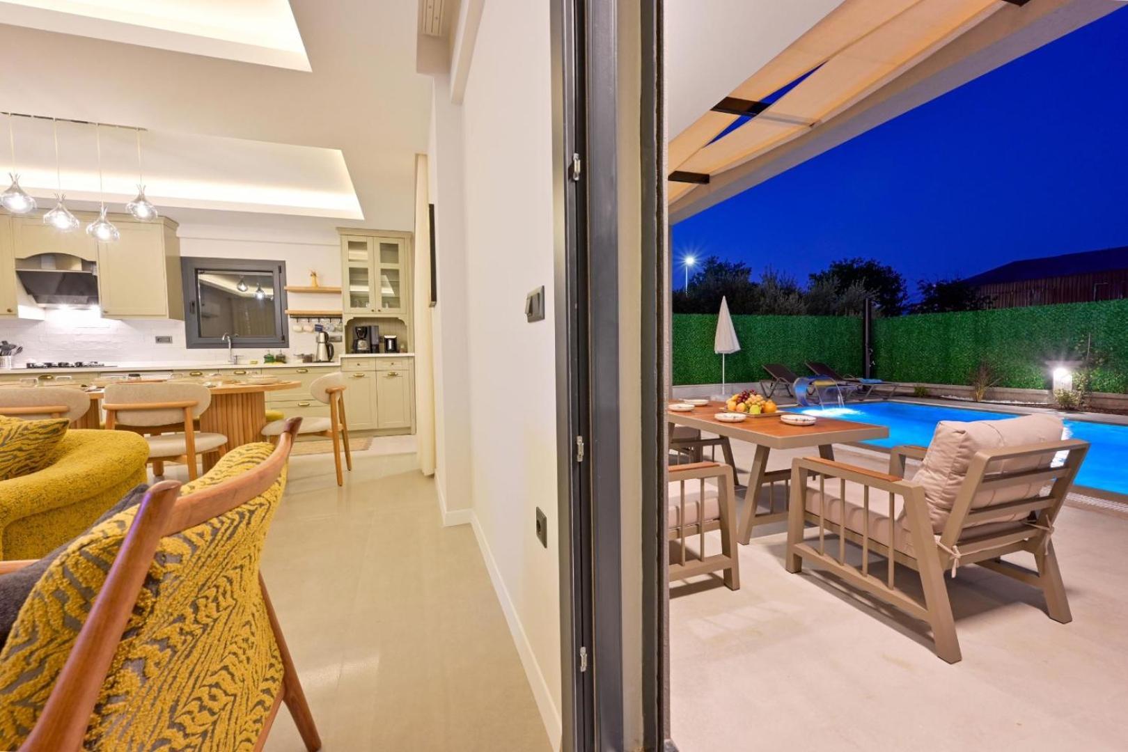 Villa Mango 4 Bedroom For Rent In Ölüdeniz