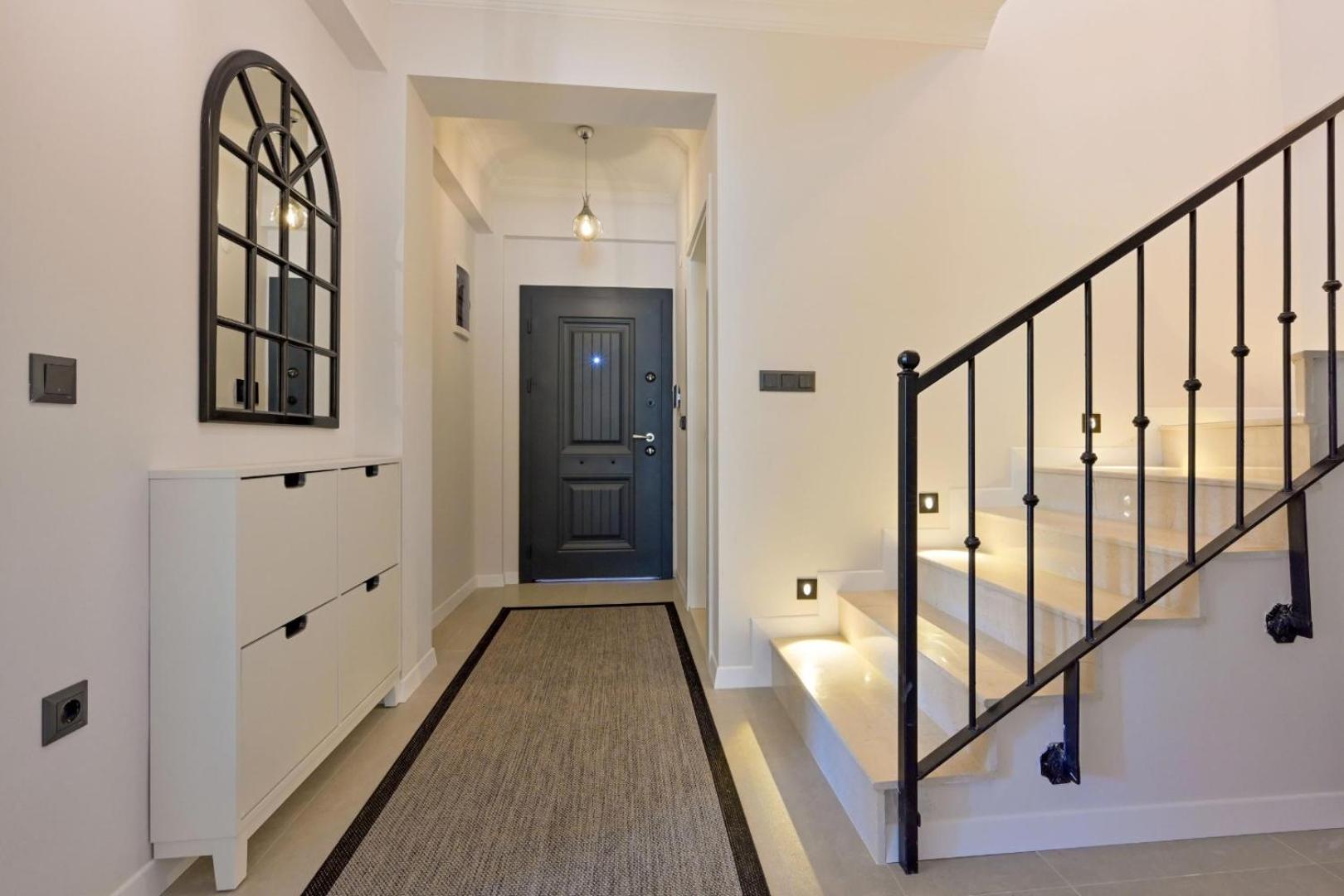 Villa Mango 4 Bedroom For Rent In *
