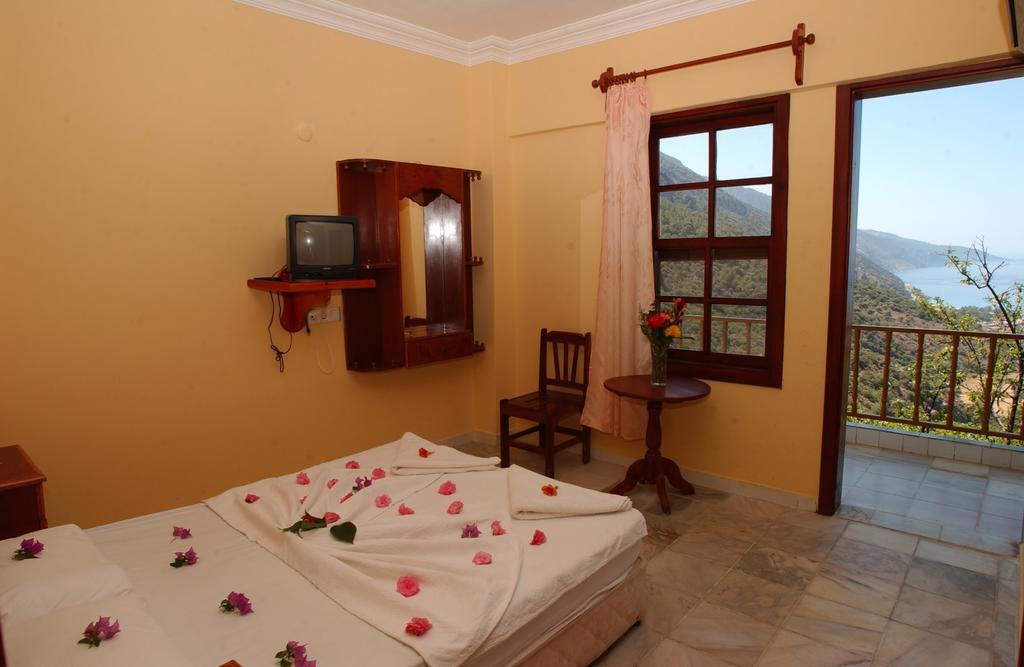 Manzara Hotel 2*