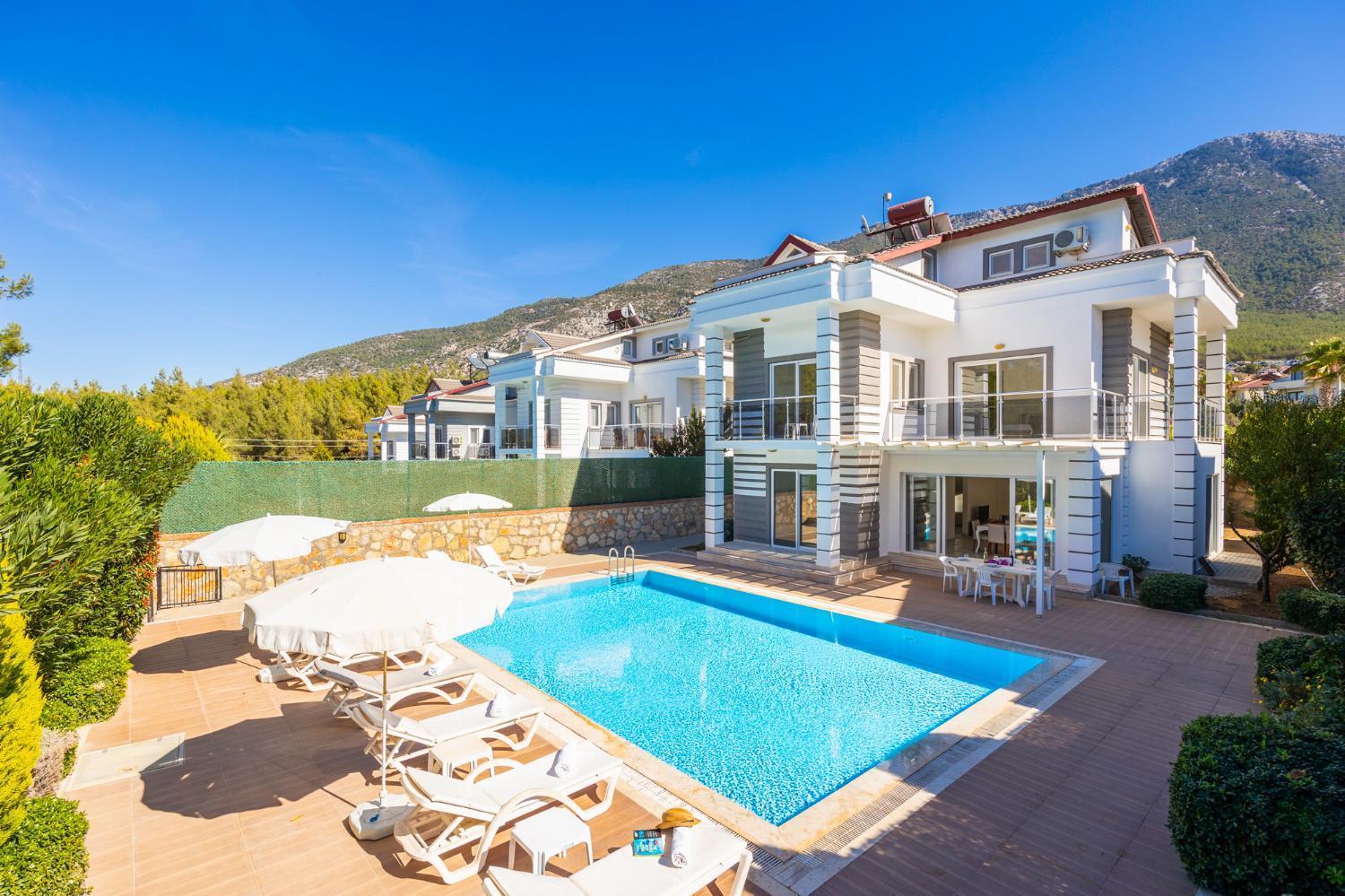 Villa Four Seasons *