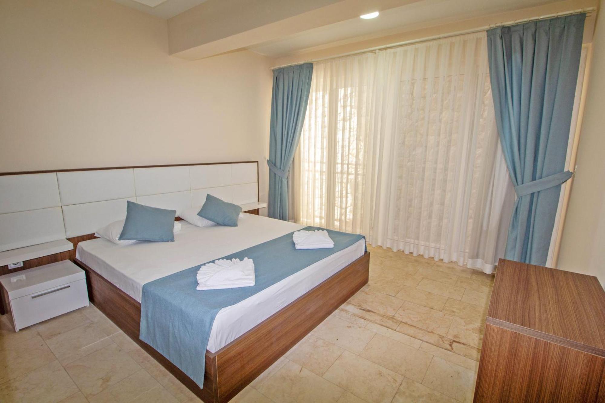 Otel Zehra 2*