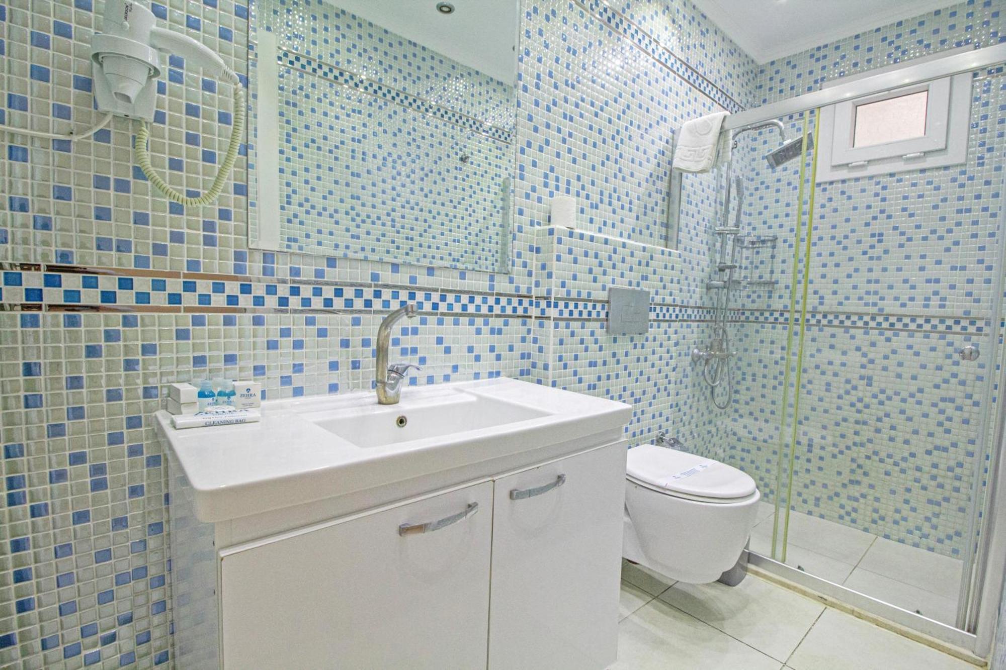Zehra Otel 2*