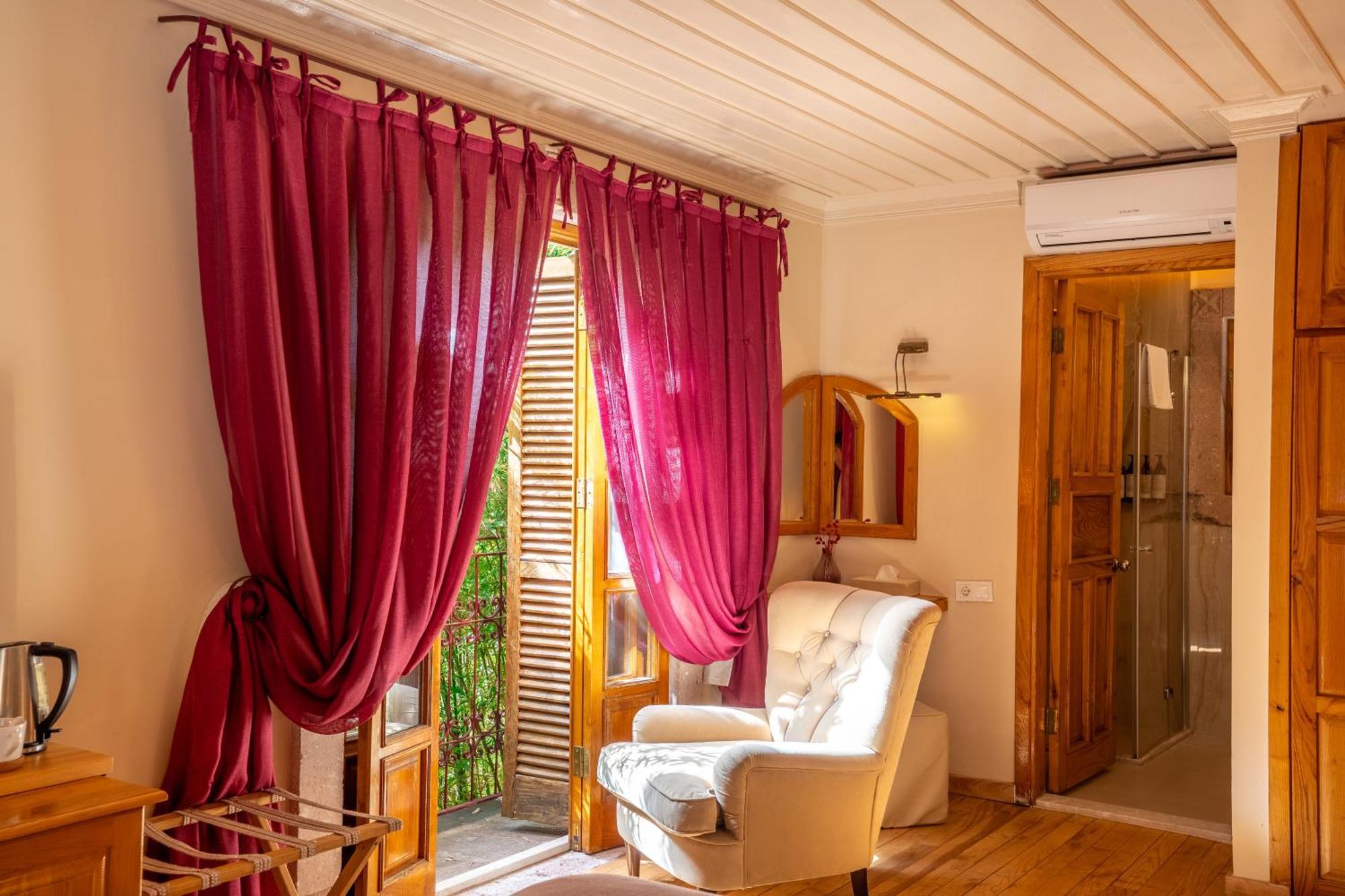 Otel Jade (adults Only) 2*